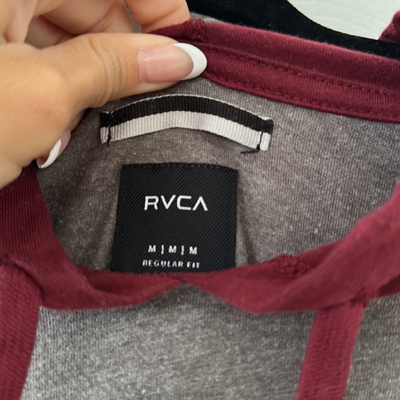 Women or Men’s RVCA hoodie size Medium - Picture 2 of 3